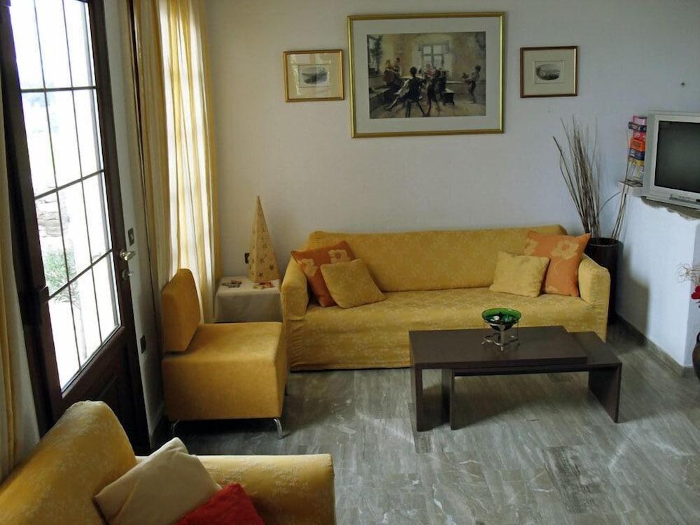 Fikas Hotel Naxos City Zewnętrze zdjęcie