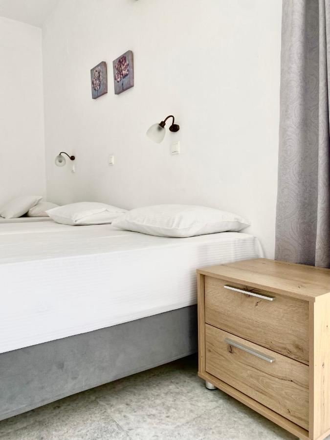 Fikas Hotel Naxos City Zewnętrze zdjęcie