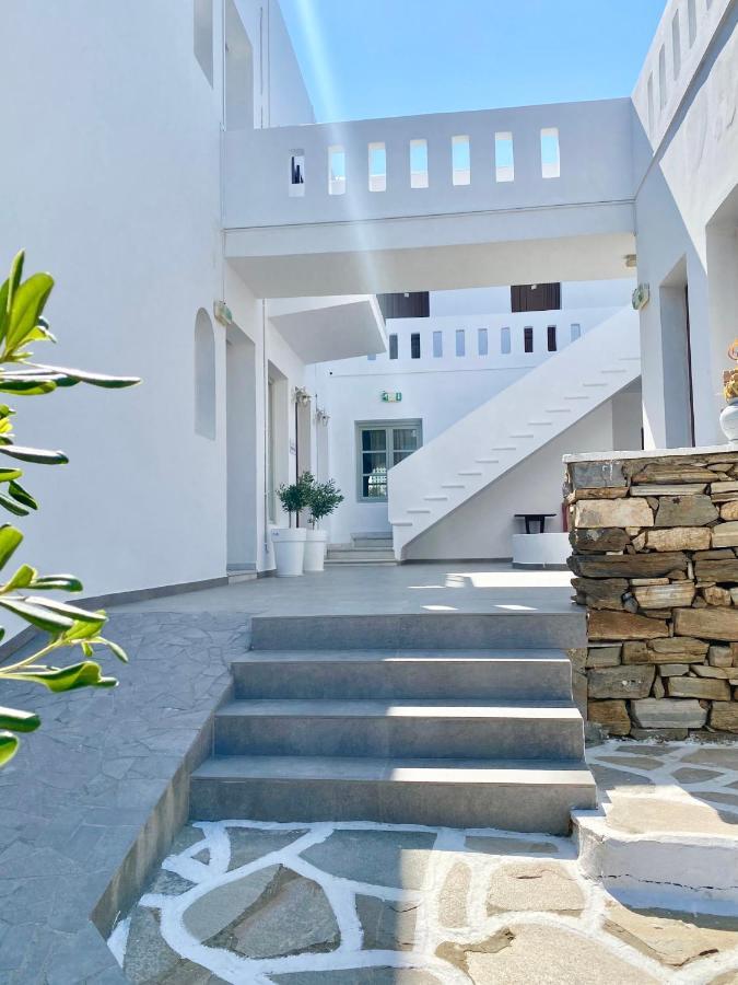 Fikas Hotel Naxos City Zewnętrze zdjęcie