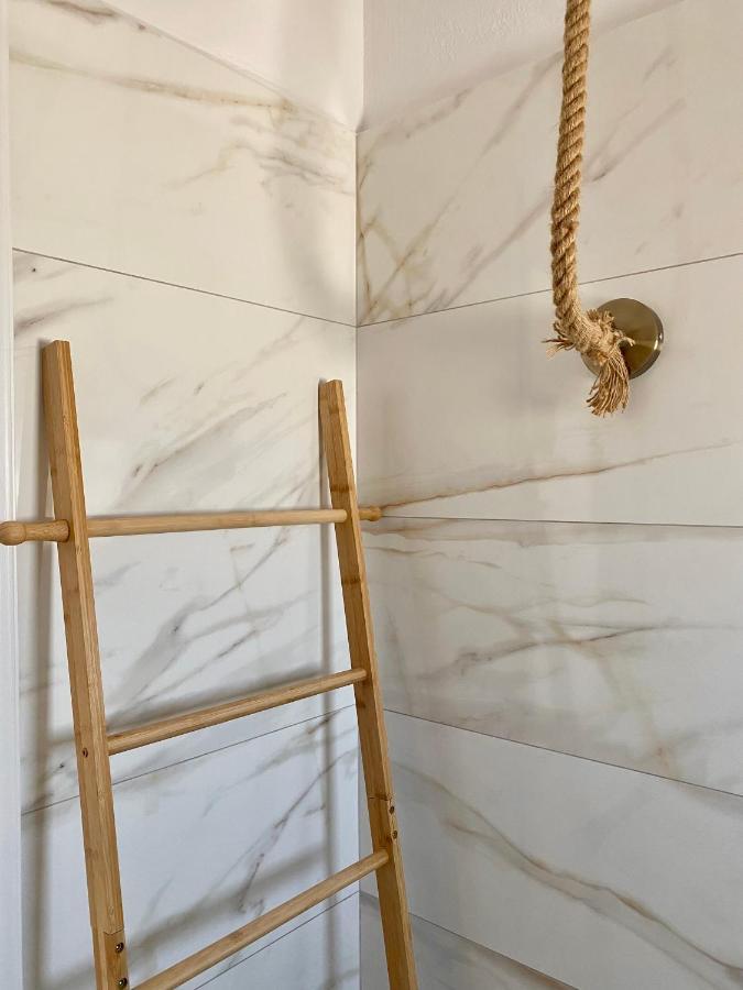 Fikas Hotel Naxos City Zewnętrze zdjęcie